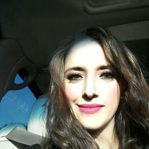 Meet your Posher, Blanca